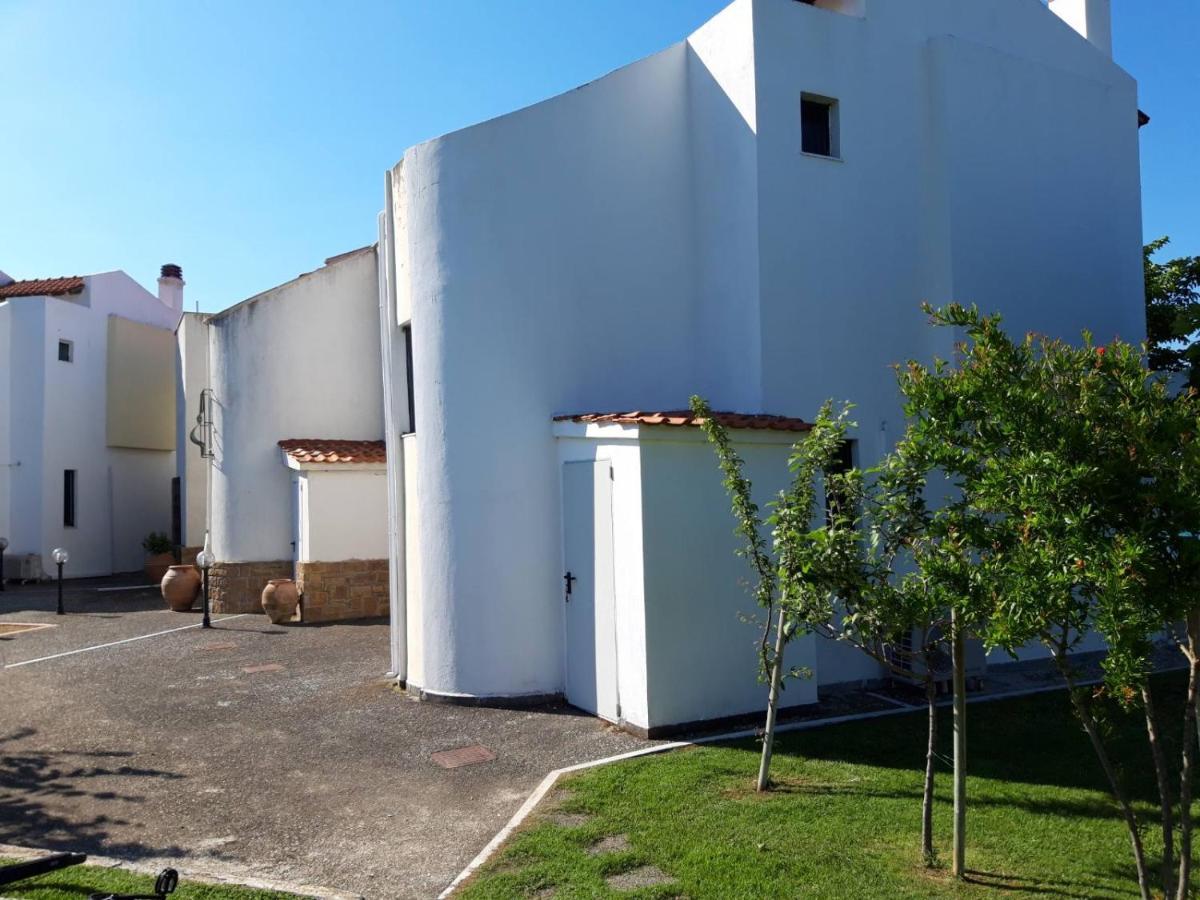 Villa 3Ω Nea Skioni Exterior foto